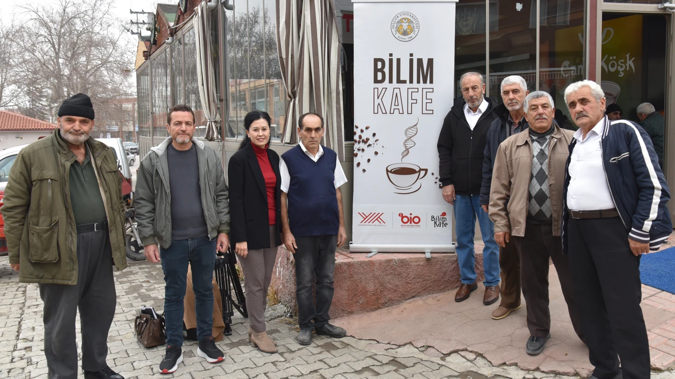 Selçuk Üniversitesi akademisyenleri, Ladik Mahallesi’nde vatandaşlarla buluştu